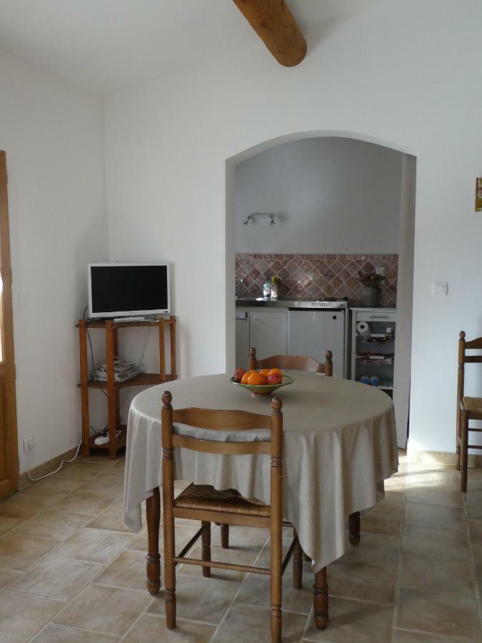 Les Biguieres Guest House Maubec  Luaran gambar